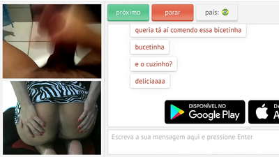 Oamenilor căsătoriți le place să se uite la străini cum se masturbează